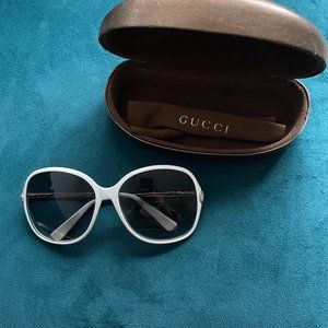 Vintage Gucci sunglasses with case and cleaning cloth